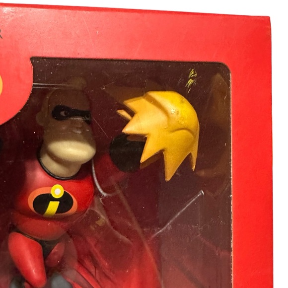 The Incredibles Beast Kingdom Elastigirl Mr. Incredible Mini Egg Attack Lot - Picture 5 of 12
